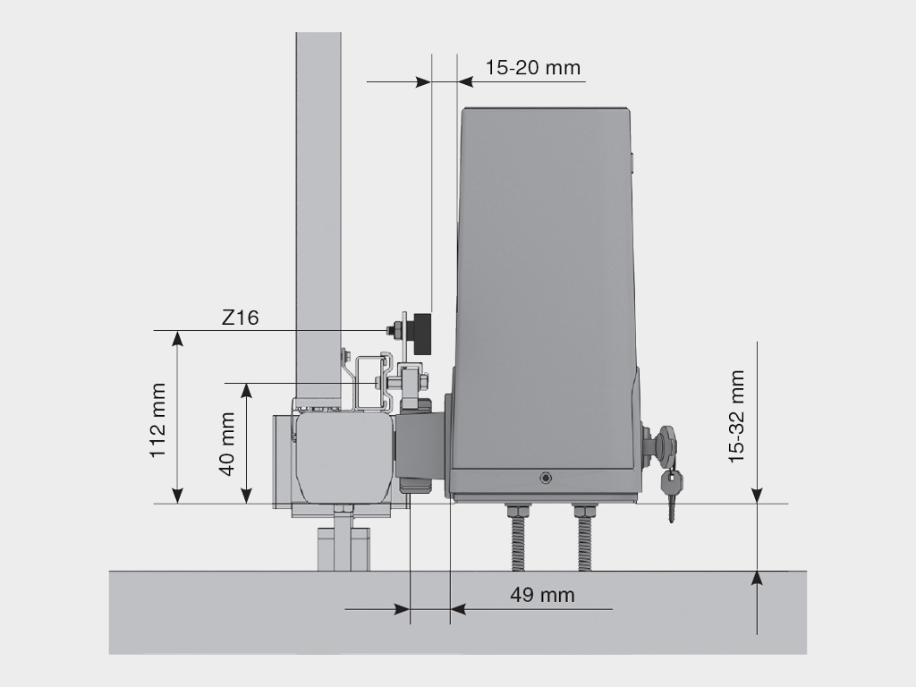 Montaj plastinasiga o'rnatiladi, u beton asosga ankerni bilan mustahkamlanadi.